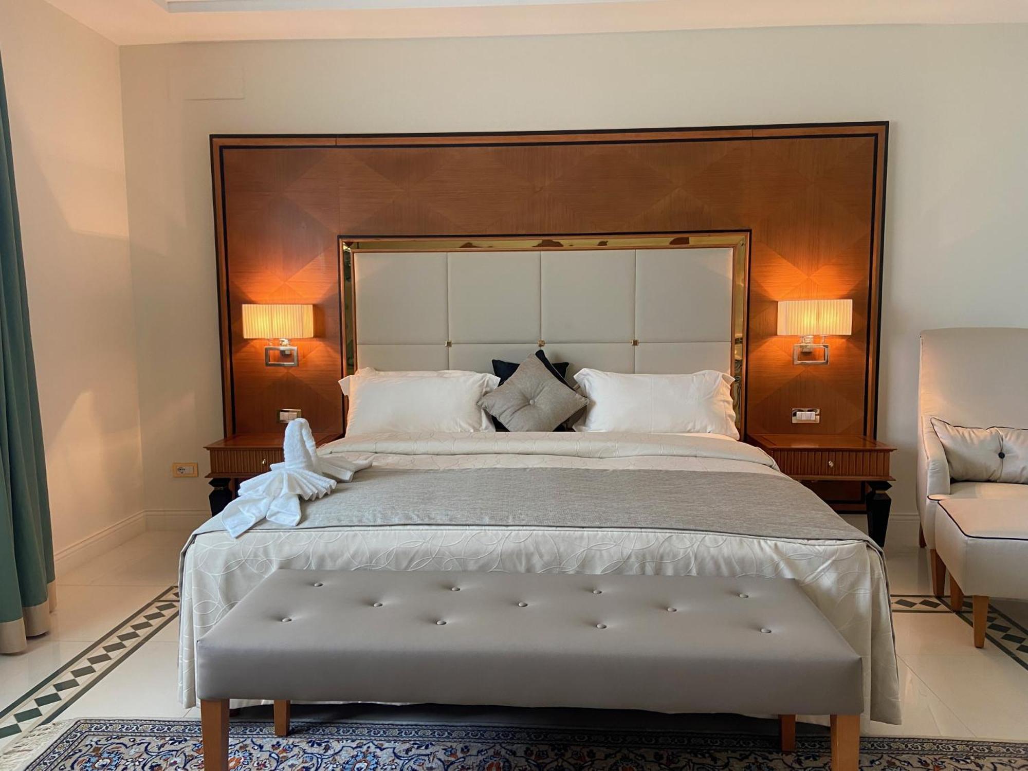 Grand Hotel Djibloho 외부 사진